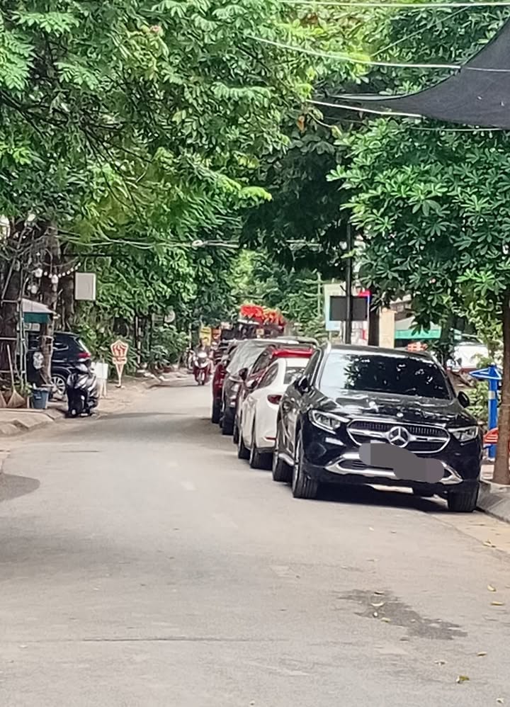 Nhà 5 tầng Trần Phú 33m² giá thỏa thuận - Ô tô đỗ cổng, gần Gamuda!