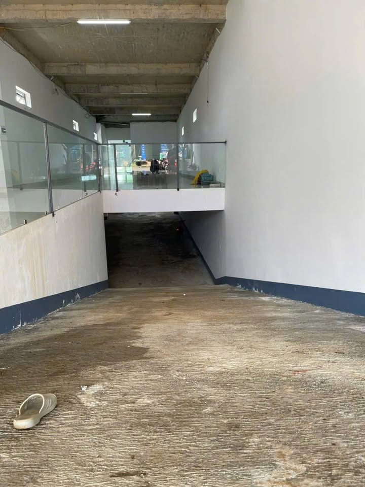 Cho thuê FrontHouse mặt tiền Y Moan 240m² - Kinh doanh đắc địa!