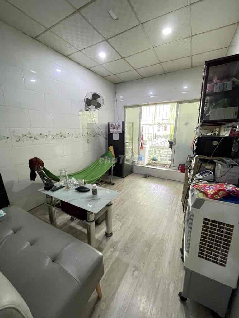 Nhà hẻm 1/ Chiến Lược, Bình Trị Đông 33m² giá 2.9 tỷ - An ninh, thông thoáng!