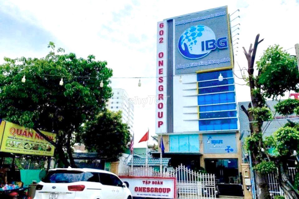 Cho thuê toà nhà mặt tiền Phạm Văn Đồng 200m² - Thích hợp kinh doanh ngay GiGa Mall!