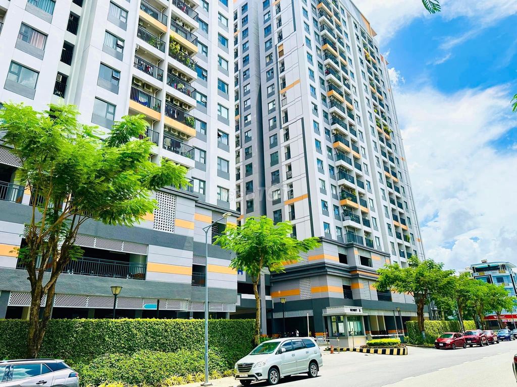 Căn hộ Lovera Vista Khang Điền 83m² giá 10 triệu - Tầng cao hướng mát