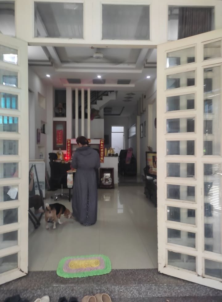 Nhà riêng Bà Điểm Hóc Môn 72m² giá 4.6 tỷ - Gần chợ Bà Điểm
