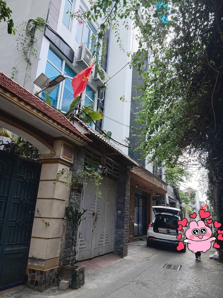 Nhà phố Ngũ Nhạc, Hoàng Mai 52m² giá 7 tỷ - Ô tô vào tận nhà!