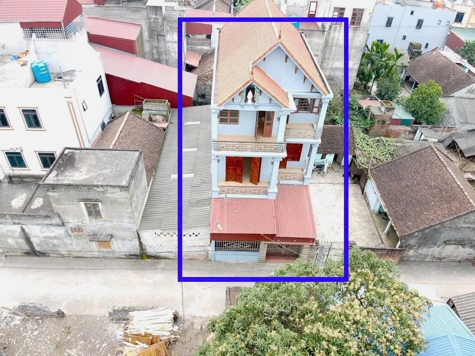 Nhà 3 tầng tại Đông Mỹ, Mỹ Đức 96.6m² giá 2 tỷ - Thiết kế hiện đại, ô tô vào tận nhà!