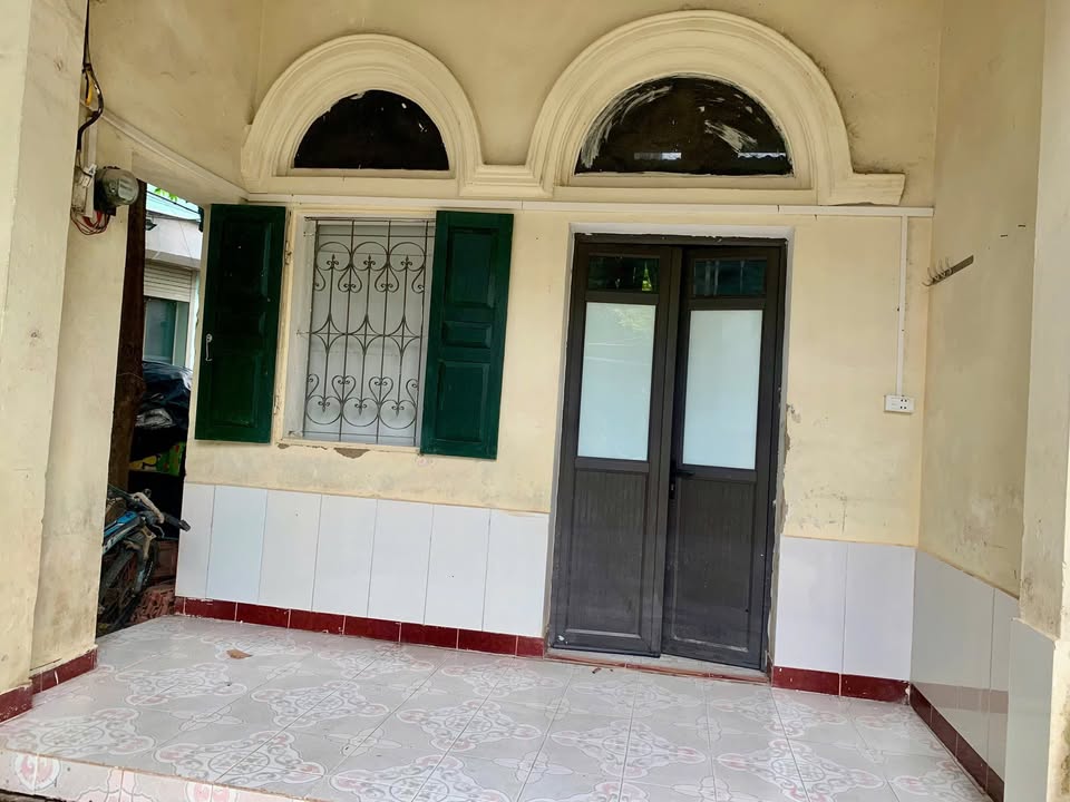 Cho thuê nhà 80m² Ngõ 6 Miêu Nha, Xuân Phương - An ninh tốt, tiện ích đầy đủ!