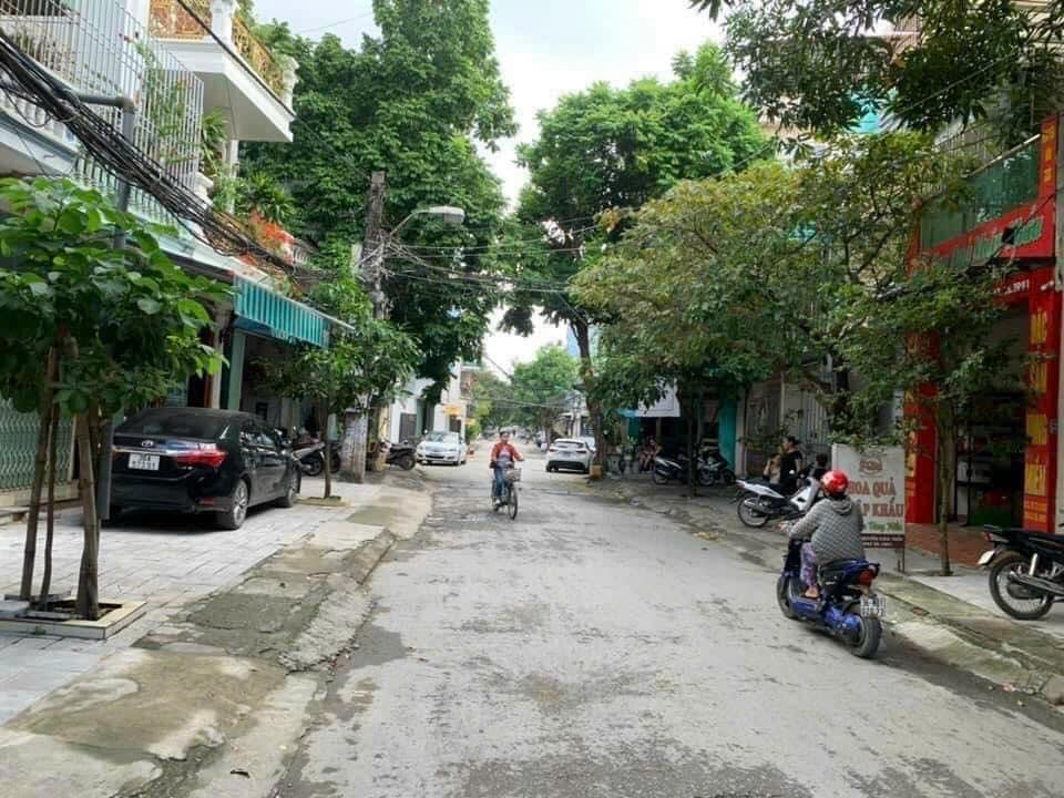 Nhà mặt đường Nguyễn Văn Trỗi 80m² giá thỏa thuận - Tiện ích vô vàn, vào ở ngay!