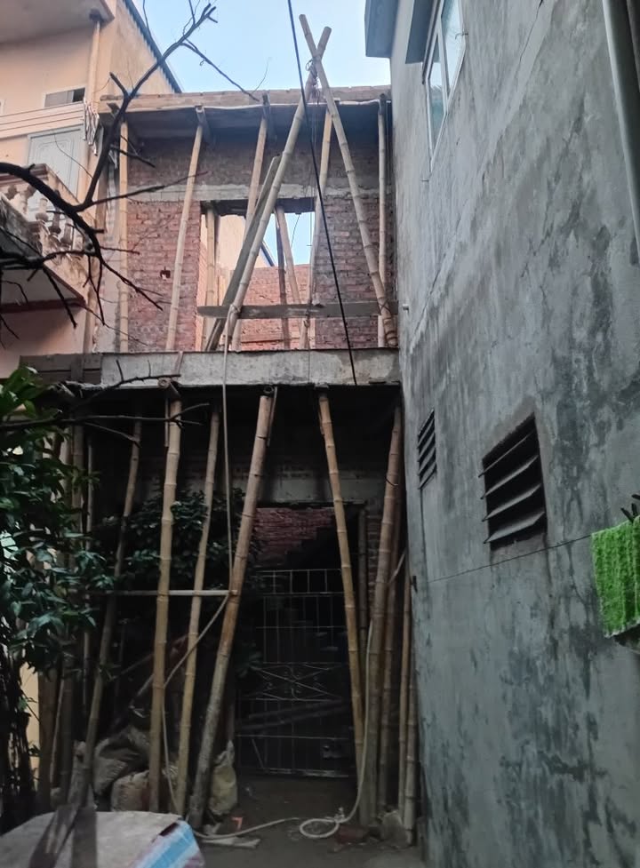 Nhà 2 tầng ngõ 9 Đặng Việt Châu 38m² giá 1.45 tỷ - Sẵn sàng vào ở!