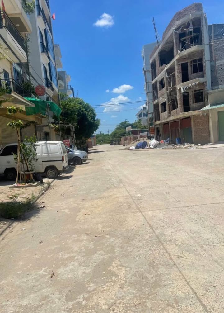 Đất dịch vụ La Phù Hoài Đức 64m² giá 13 tỷ - Đầu tư sinh lời ngay!