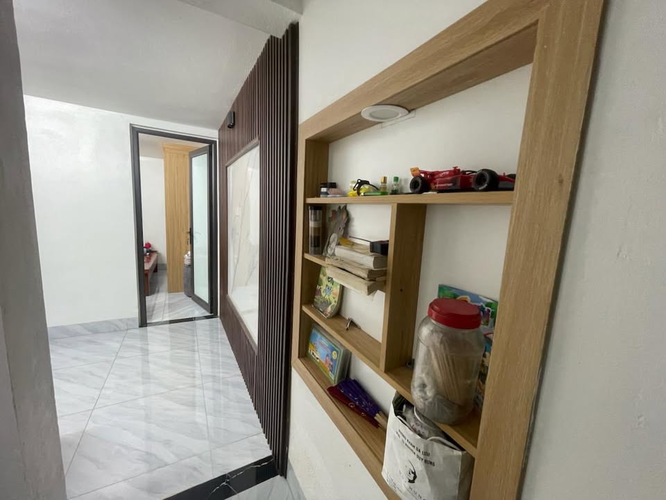 Nhà tầng 1 Tân Mai 55m² giá 3.2 tỷ - Kinh doanh thuận lợi!