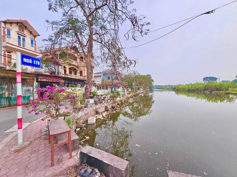 Nhà 2 tầng đẹp tại Phú Thị, Gia Lâm 72m² giá 5.05 tỷ - Đất nở hậu phong thủy tốt!