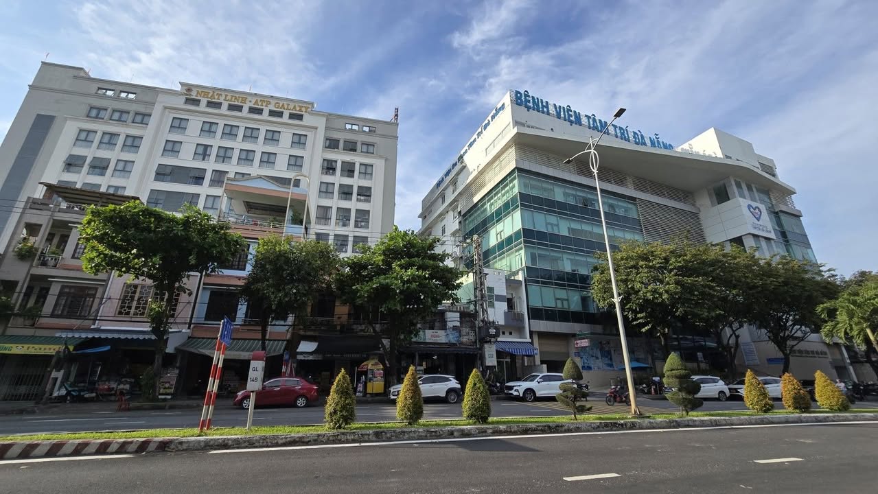 Nhà mặt tiền Cách Mạng Tháng 8, Đà Nẵng 85m² giá 8.6 tỷ - Vị trí kinh doanh đỉnh cao!