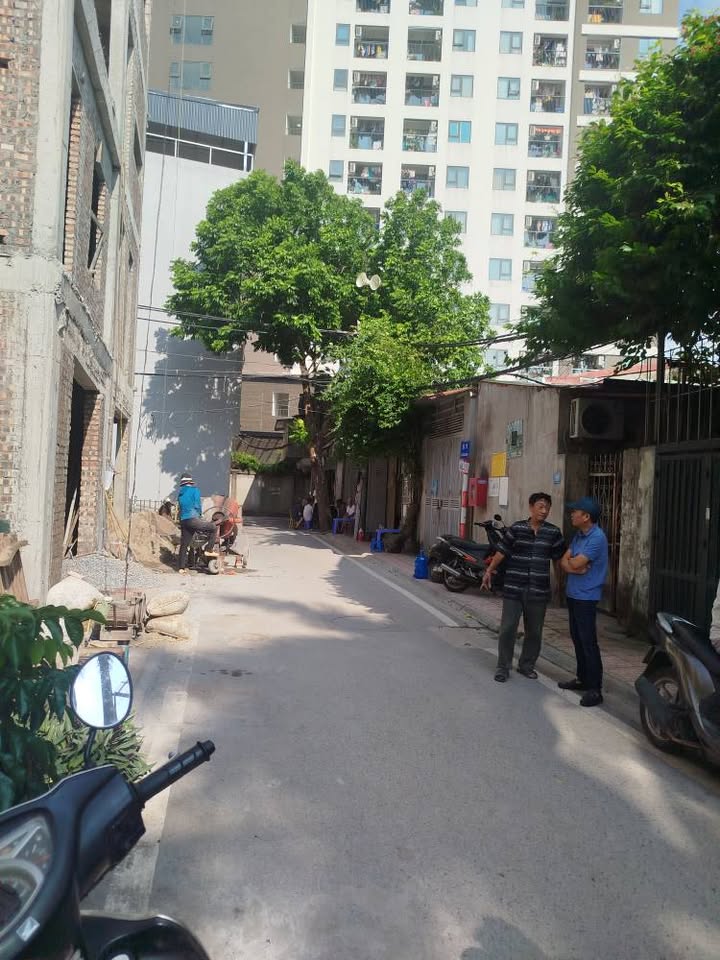 Đất Ngõ 44 Đức Giang 34m² giá 6 tỷ - Cơ hội đầu tư tuyệt vời!