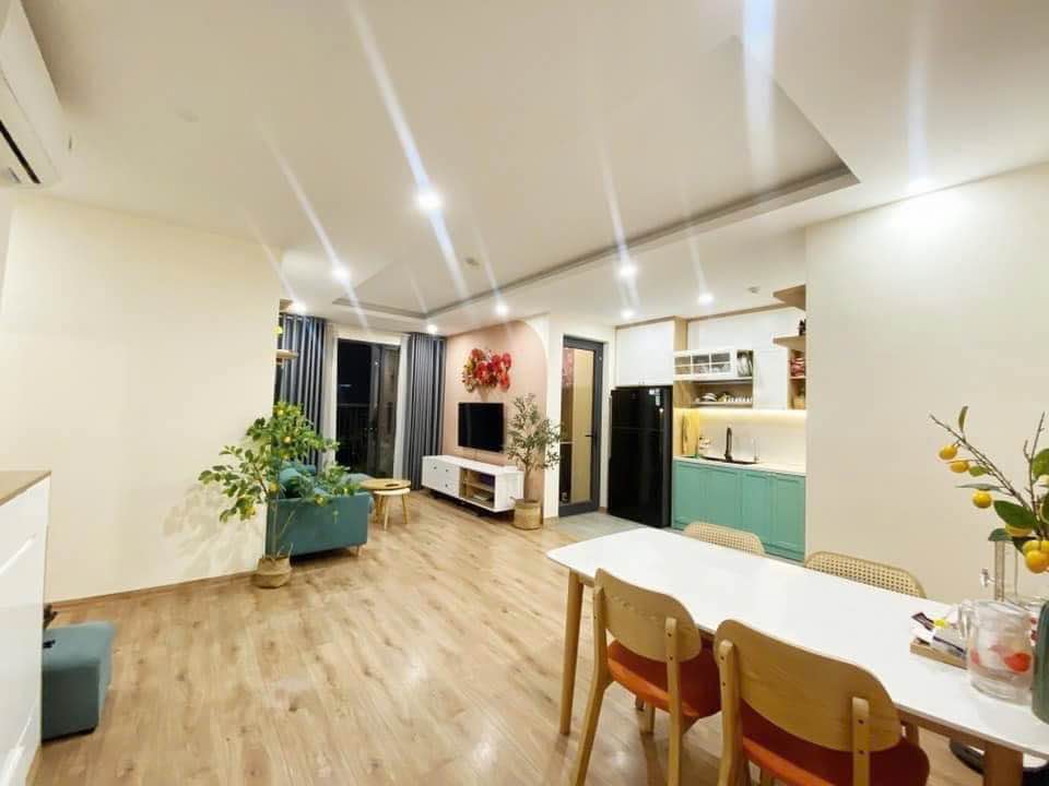 Căn hộ Vinaconex 2 Đại Kim 68m² giá 5 tỷ - Full nội thất cao cấp, sẵn sàng vào ở!