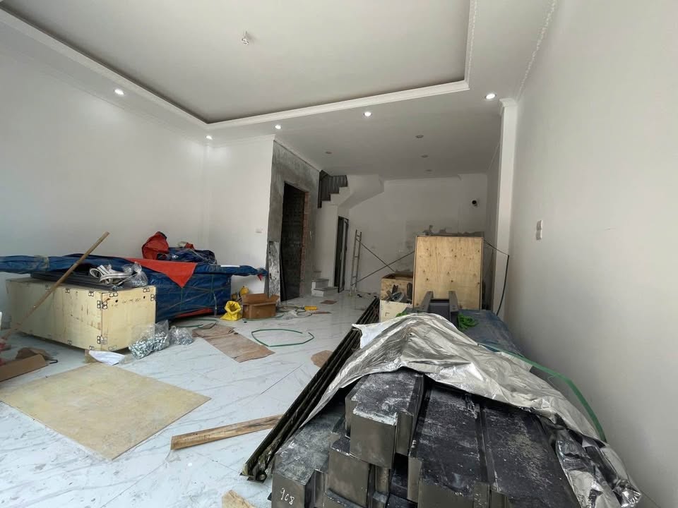 Nhà đẹp Liên Mạc 40m² giá thỏa thuận - 6 tầng thang máy thoáng mát!