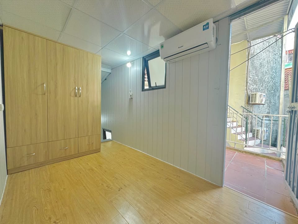 Phòng cho thuê Ngõ 132 Cầu Diễn 2 tầng - Giá chỉ 3.2 triệu/tháng