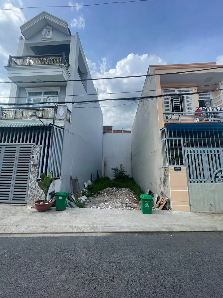 Đất thổ cư đường Thạnh Xuân 52, quận 12, 75m² giá 3.9 tỷ - Thương lượng tốt!