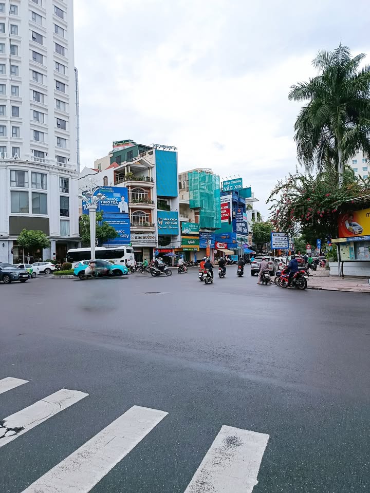 Nhà mặt tiền đường Quang Trung Nha Trang 140m² - Đầu tư sinh lời ngay trung tâm!