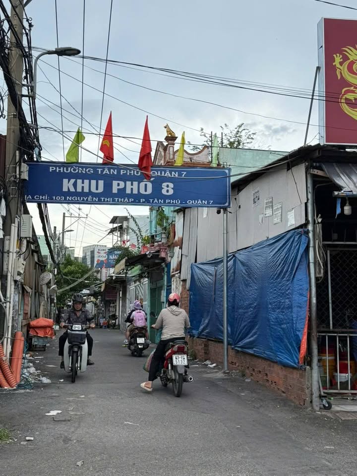 Nhà mặt tiền hẻm 103 Nguyễn Thị Thập, Tân Phú, 19m² giá 1.1 tỷ - Đầu tư sinh lời ngay!