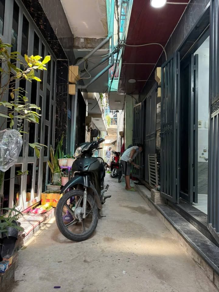 Nhà hẻm 585 Huỳnh Tấn Phát, Q7, 21m² giá 1.25 tỷ - Chính chủ bán gấp!
