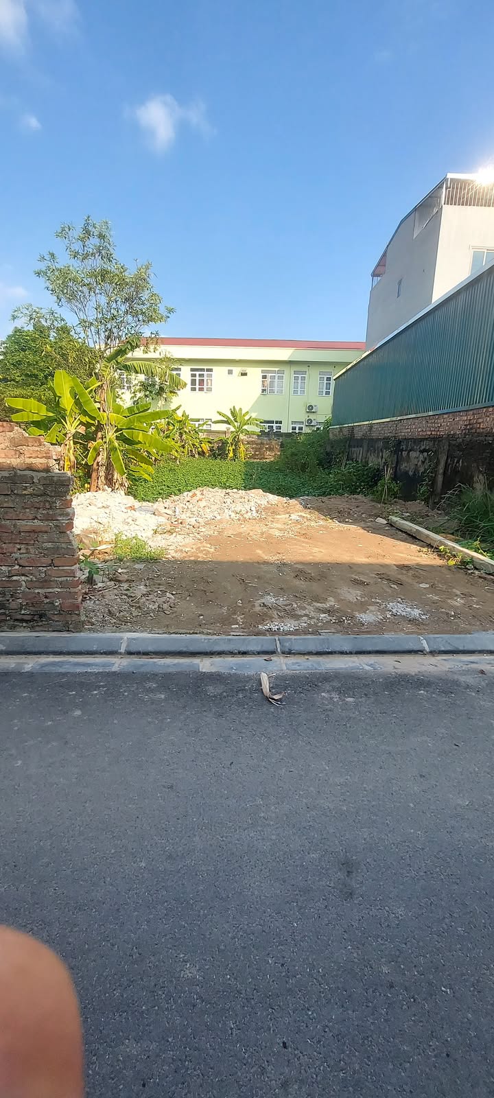 Đất thổ cư Vân Nội 67m² giá 3 tỷ - Sổ đỏ chính chủ, đầu tư sinh lời!