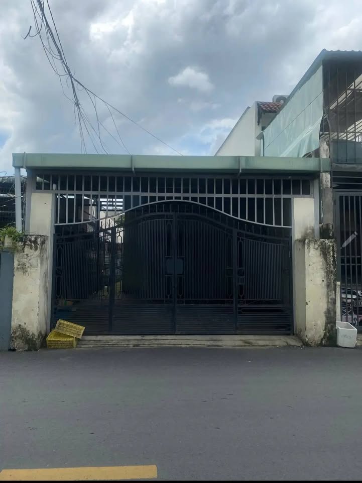 Nhà mặt tiền đường Số 11, Trường Thọ, Thủ Đức 110m² - Thích hợp kinh doanh và ở ngay!