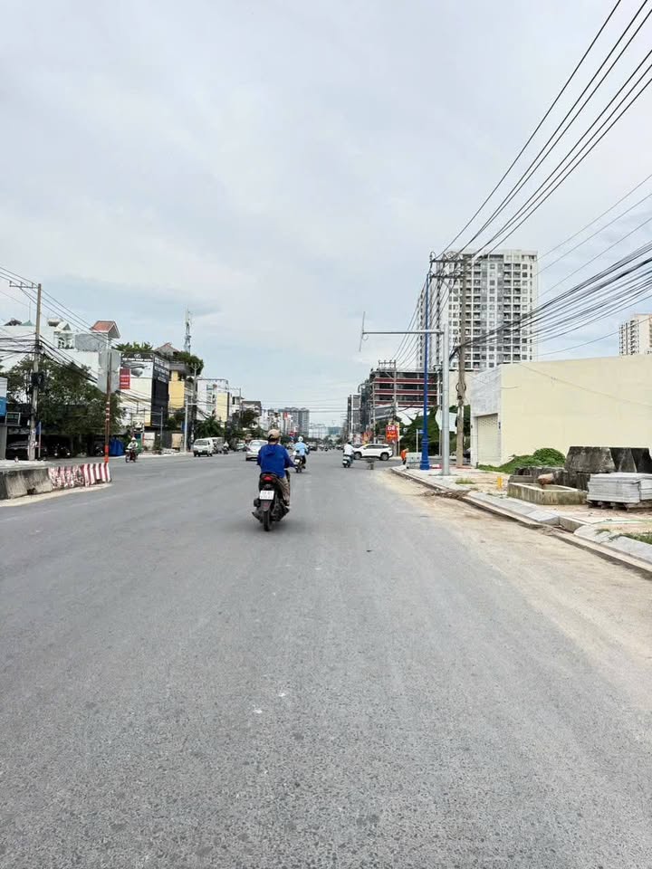 Đất cho thuê 2 mặt tiền đường số 1 Lương Định Của, phường An Phú, quận 2 - Diện tích 20.000m², hợp đồng 5 năm!