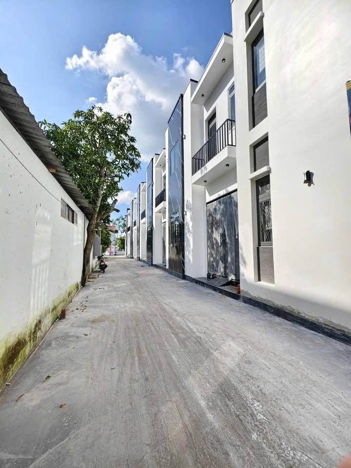 Nhà trệt lầu hẻm 71 Lê Hồng Phong, Bình Thủy, Cần Thơ 43m² giá 2.1 tỷ - Sổ hồng thổ cư, hỗ trợ vay 70%