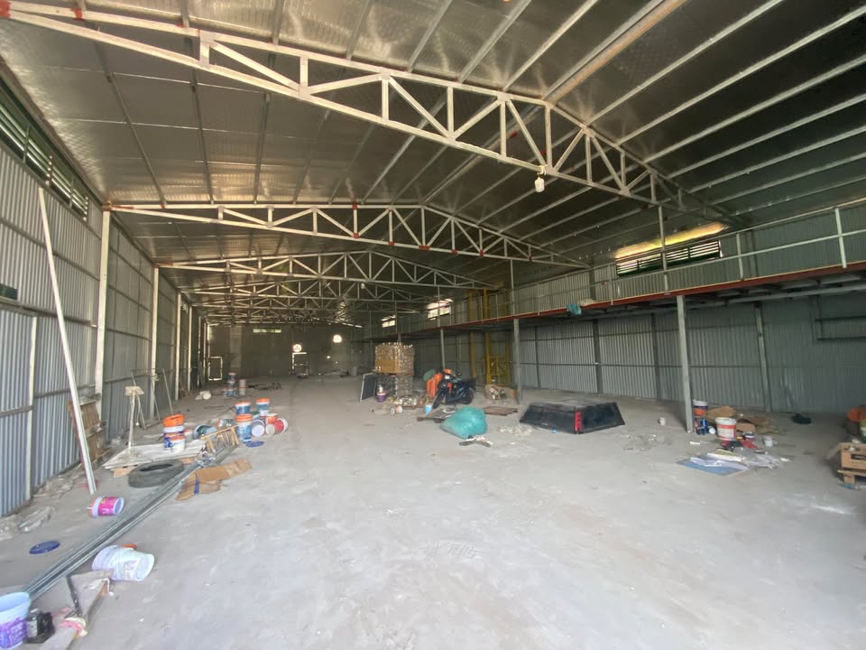 Nhà xưởng 540m² tại Vạn Phúc - Thanh Trì, giá chỉ 5.4 tỷ - Pháp lý chuẩn!