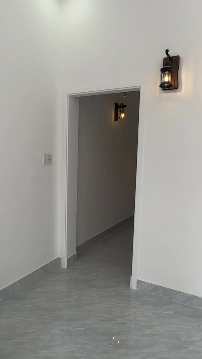 Nhà phố Cần Giuộc 85m² giá 2.5 tỷ - Vị trí đắc địa gần vòng xoay 5 con rồng!