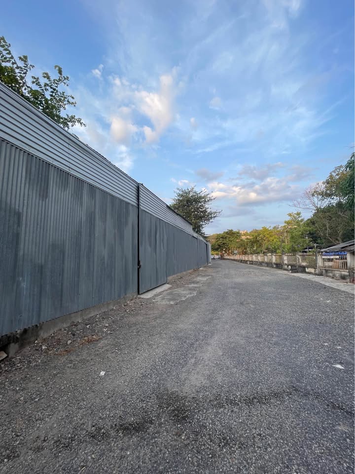 Cho thuê kho xưởng 2ha tại đường Trần Phú, Nha Trang - Vị trí đắc địa gần cảng Vinpearl!