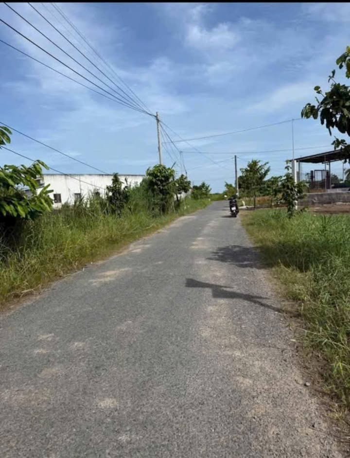 Nhà riêng đường Huỳnh Thị Lung, Tân An 150m² giá 1.95 tỷ - Chính chủ bán gấp!