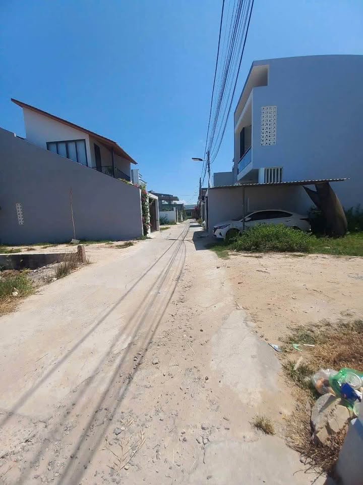 Đất thổ cư 108m² gần Ga Lê Duẩn Phan Thiết - Giá chỉ 1.45 tỷ!