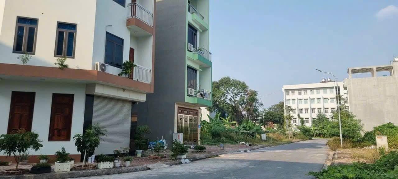 Đất nền đường Hàn Thuyên, phường Đại Phúc, 72m² giá 8 tỷ - Vị trí đắc địa gần trường học!