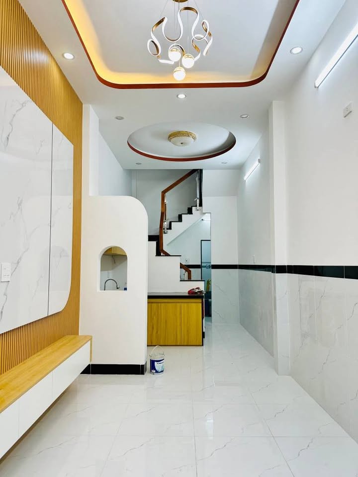 Nhà 3 tầng hẻm Ngô Mây, Quy Nhơn - 25m² giá 2.45 tỷ - Mặt tiền thuận lợi!