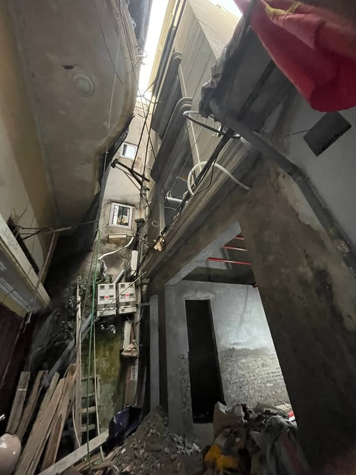 Căn hộ cho thuê dòng tiền CCMN Nguyễn Khang 40m² giá 13.8 tỷ - Đầu tư sinh lời ổn định!