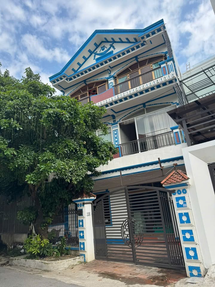 Nhà 3 tầng tại Dốc Láp, Liên Bảo, Vĩnh Yên 125m² giá 5 tỷ - Đầu tư sinh lời ngay!