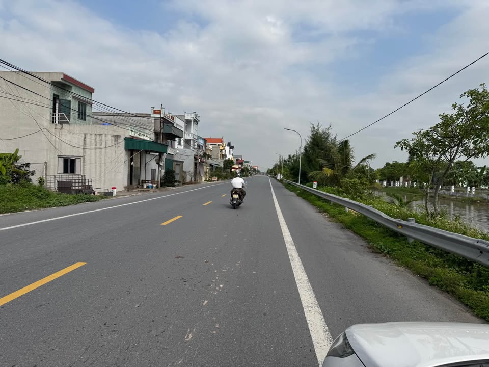 Đất nền Tiền Hải 132.4m² giá 1.9 tỷ - Vị trí đắc địa gần khu du lịch