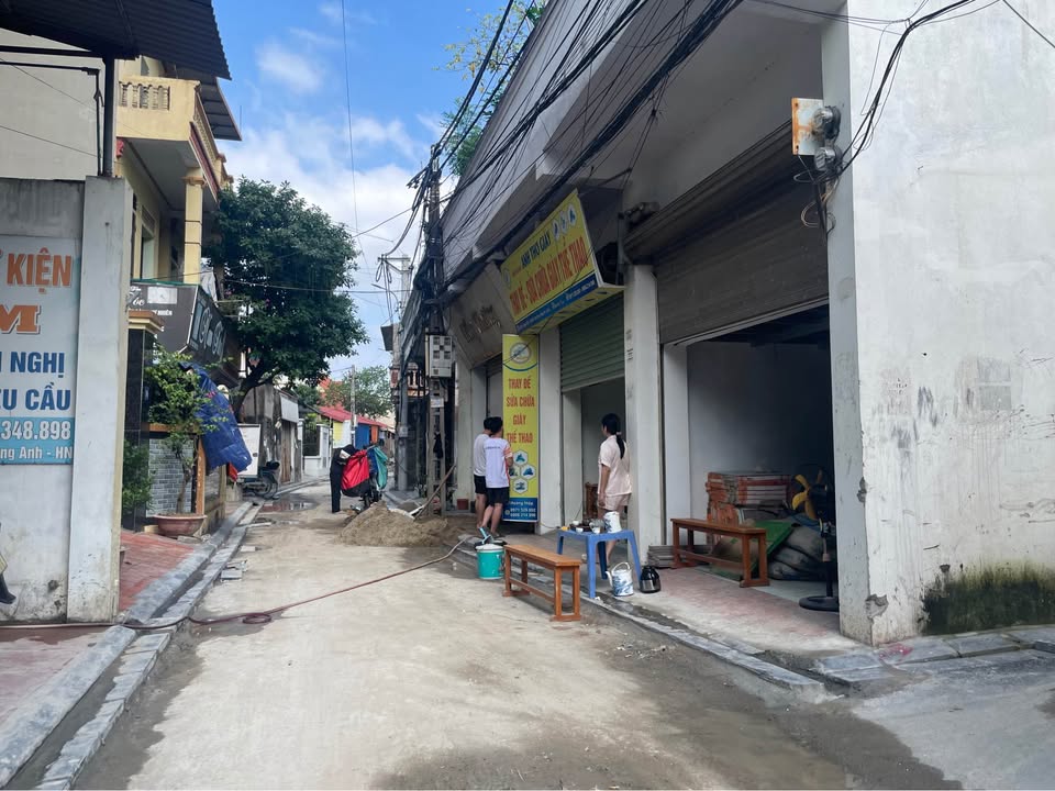 Đất thổ cư 46,8m² Thôn Bầu, Kim Chung, Đông Anh giá 3 tỷ - Vị trí đắc địa, tiện ích đầy đủ!