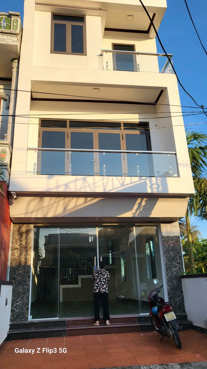 Nhà 3 tầng Thụy Văn, Thái Thụy 100m² giá 3 tỷ - Sổ đỏ chính chủ, kinh doanh tốt!