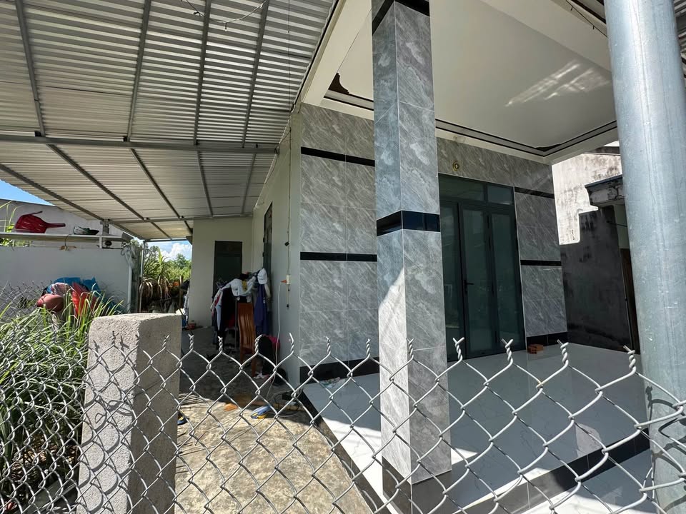 Nhà cấp 4 Thôn Tứ Chánh, Vạn Thắng 182m² giá 700 triệu - Ở ngay không cần sửa chữa!