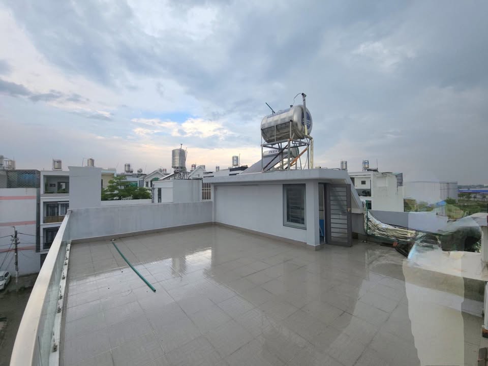 Nhà đẹp 4 tầng tại Saigon New, 70m², giá chỉ 7 tỷ - Vào ở ngay!