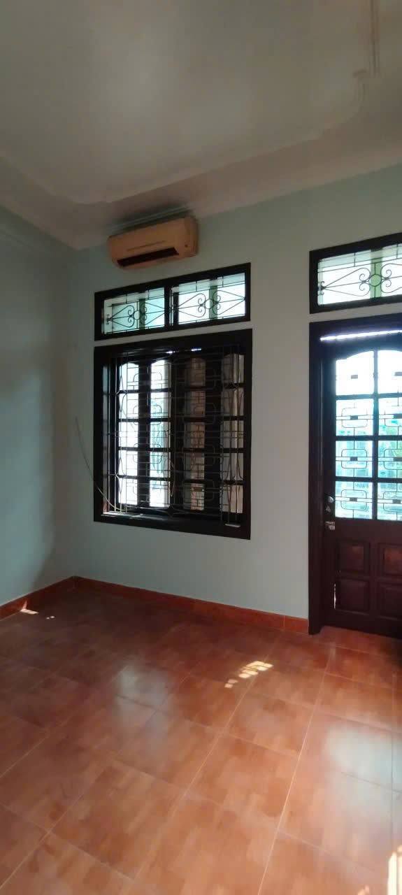 Nhà 3 tầng trên phố Dương Đình Nghệ, TP Thanh Hóa 85m² giá 8 tỷ - Kinh doanh đỉnh cao!