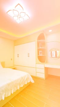 Nhà mặt tiền Lê Văn Sỹ Tân Bình 180m² giá 8.3 tỷ - Full nội thất cao cấp!