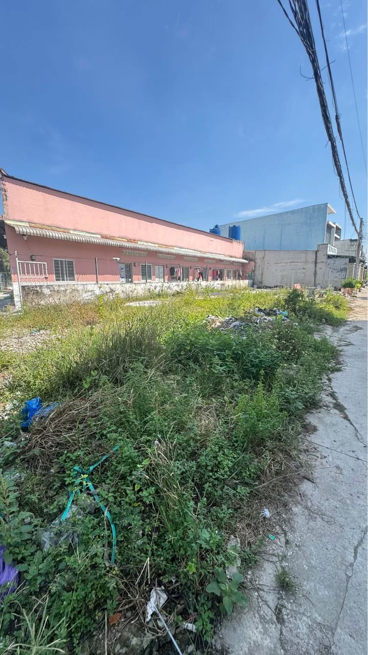 Đất nền đẹp Long Trạch 237m² giá 4.2 tỷ - Lô góc 2 mặt tiền thoáng mát!