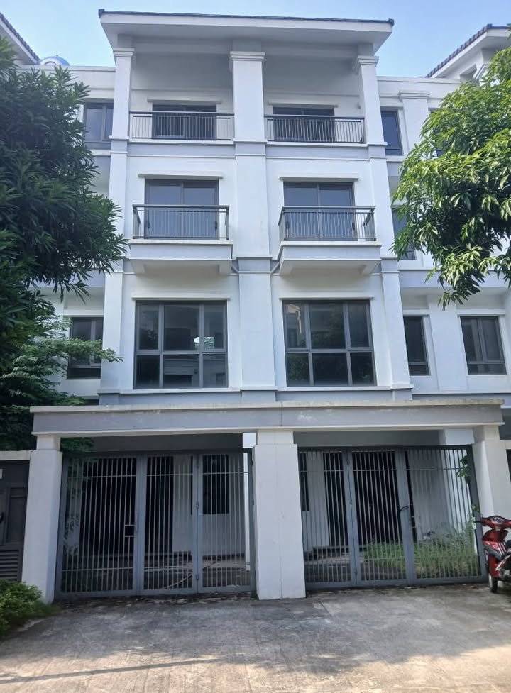 Nhà liền kề khu ST5 Gamuda Gardens 95m² giá 30 tỷ - Không thể bỏ lỡ!