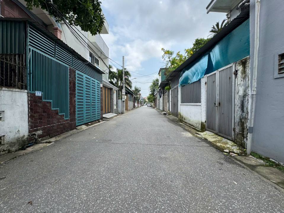 Đất xây biệt thự Hoàng Mai 250.9m² giá 8 tỷ - Vị trí trung tâm thuận lợi