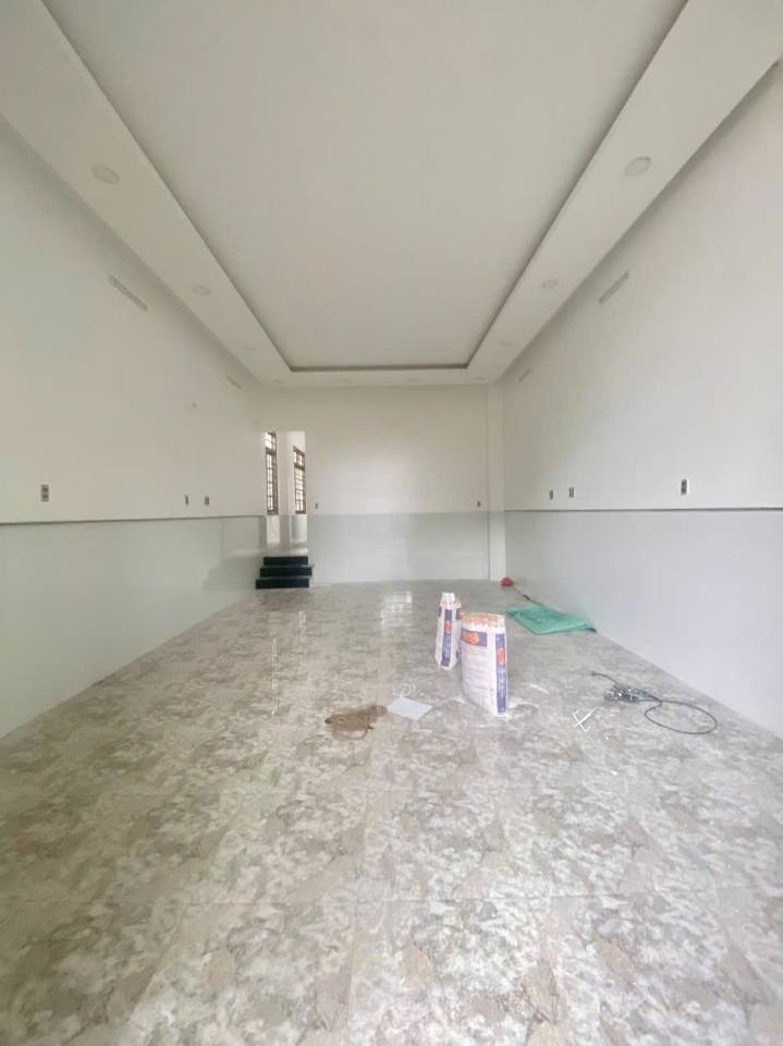 Nhà cho thuê 2 tầng tại Phan Chu Trinh, Buôn Ma Thuột - Không gian kinh doanh lý tưởng!