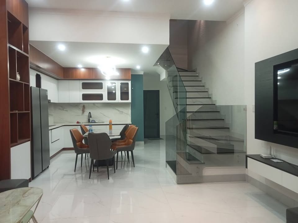 Nhà 2 tầng hẻm đường Cao Đạt, Buôn Ma Thuột 95m² giá 4.2 tỷ - Chính chủ bán!