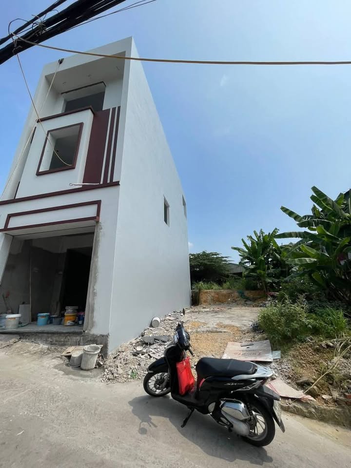 Đất nền Cẩm Thạch 61.8m² giá chỉ 1 tỷ - Ngõ ô tô thuận tiện!