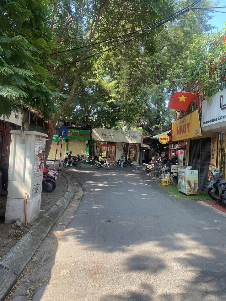 Căn hộ tập thể T3 Đặng Văn Ngữ 70m² giá 8.5 triệu - Sẵn sàng vào ở ngay!